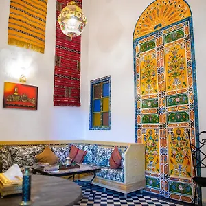 dar-arinas.hotelfesmorocco.com/